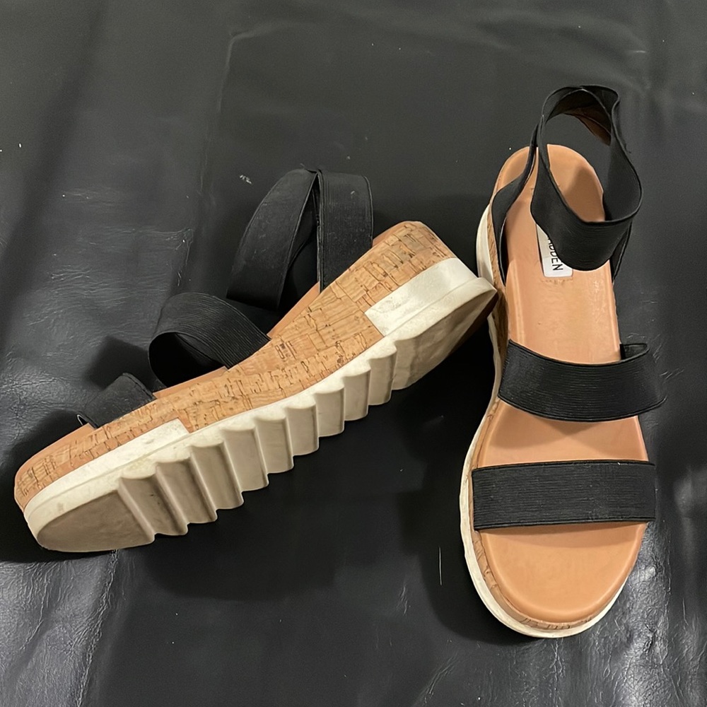 Steve Madden platform scrappy sandal